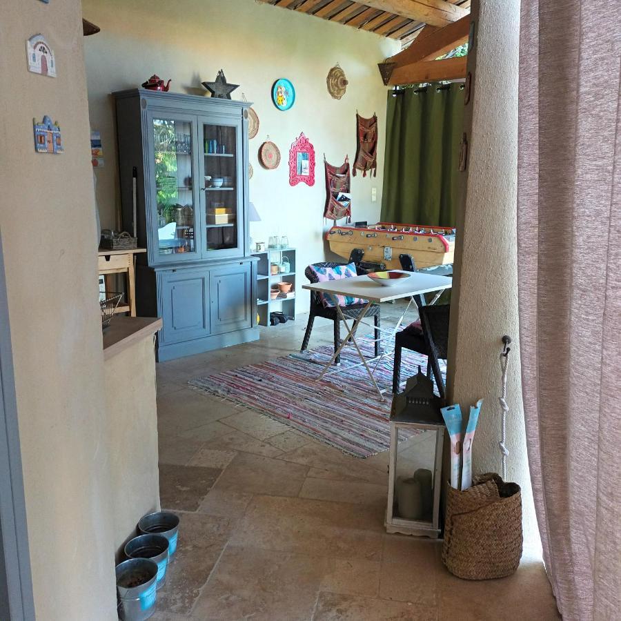 Holiday home Sous L'olivier