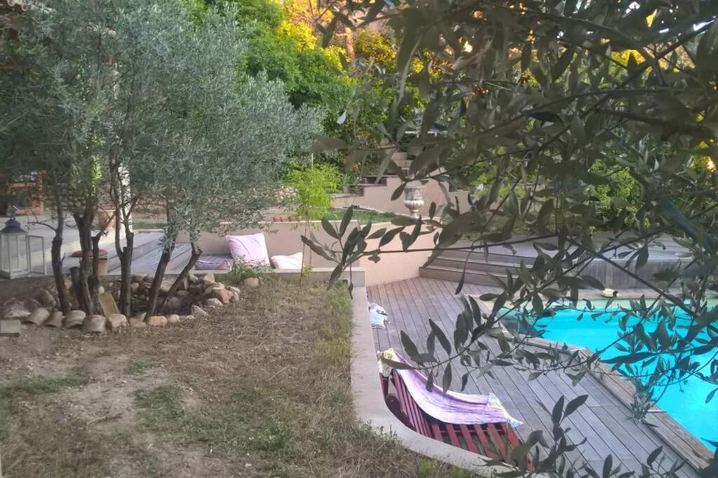 Hébergement de vacances Sous L'olivier Buisson