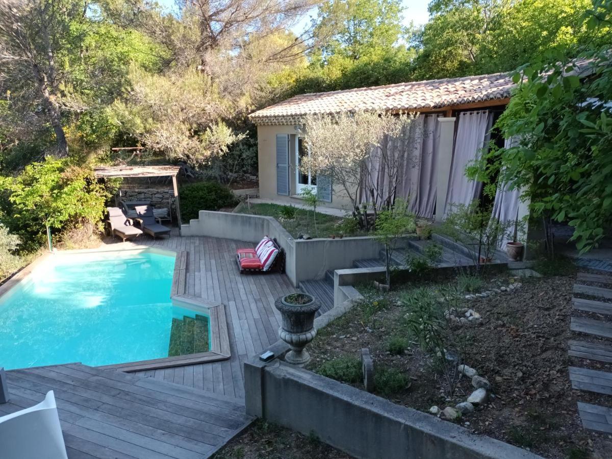 Holiday home Sous L'olivier